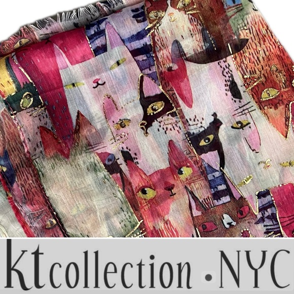 🐈‍⬛🌟Fantastic Cats Ensemble Scarf Oulined in Metallic Gold | 29”W x 70”L - Picture 17 of 17